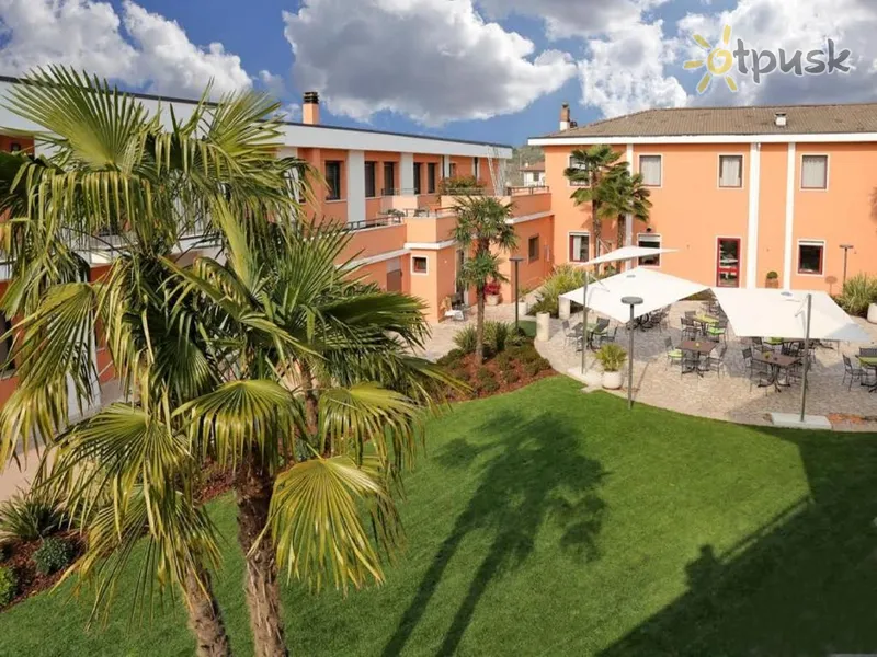Фото отеля Veronello Resort 3* Ezers Garda Itālija ārpuse un baseini