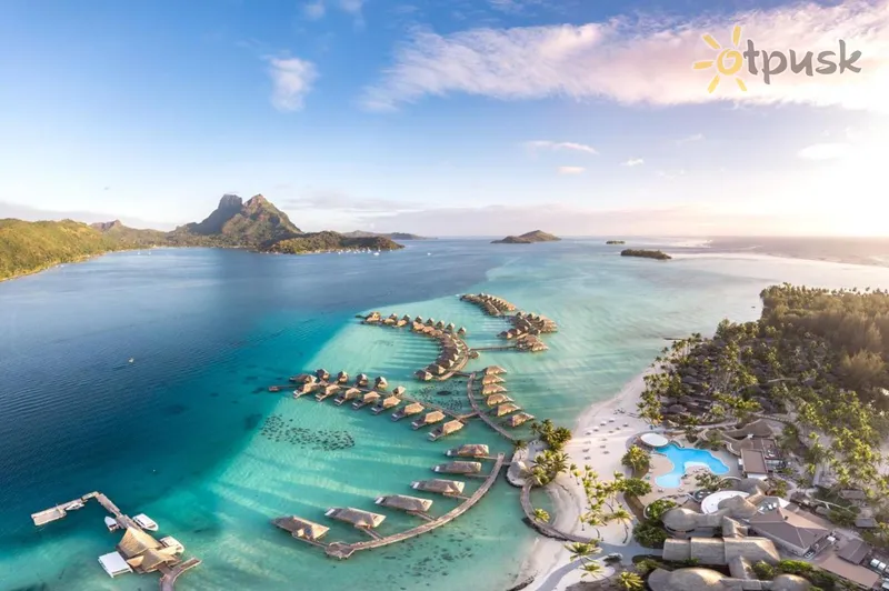 Фото отеля Le Bora Bora by Pearl Resorts 4* о. Бора-Бора Французская Полинезия экстерьер и бассейны