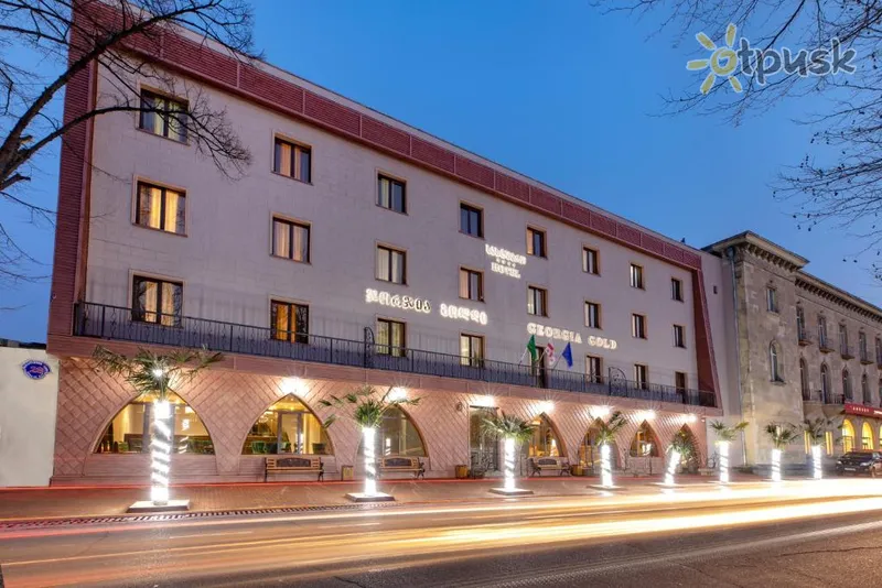 Фото отеля Georgia Gold Hotel 4* Бакуриани Грузия экстерьер и бассейны