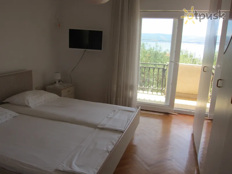 Фото отеля Mirko Apartments 3* Оміш Хорватія 