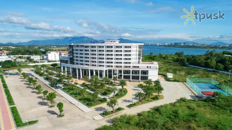 Фото отеля Navy Hotel Cam Ranh 4* Нячанг Вьетнам экстерьер и бассейны