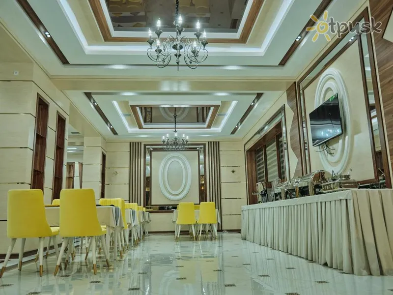 Фото отеля Comfort Hotel Samarkand 4* Самарканд Узбекистан екстер'єр та басейни