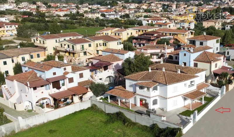 Фото отеля Le Residenze del Maria Rosaria 3* о. Сардиния Италия экстерьер и бассейны