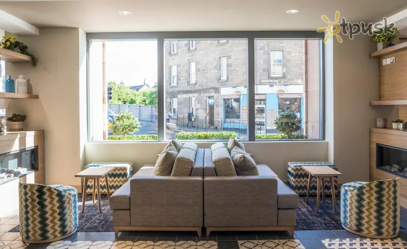 Фото отеля Point A Edinburgh Haymarket 3* Эдинбург Великобритания лобби и интерьер