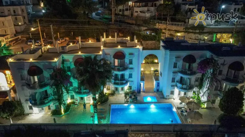 Фото отеля La Brezza Suite & Hotel 3* Бодрум Турция экстерьер и бассейны