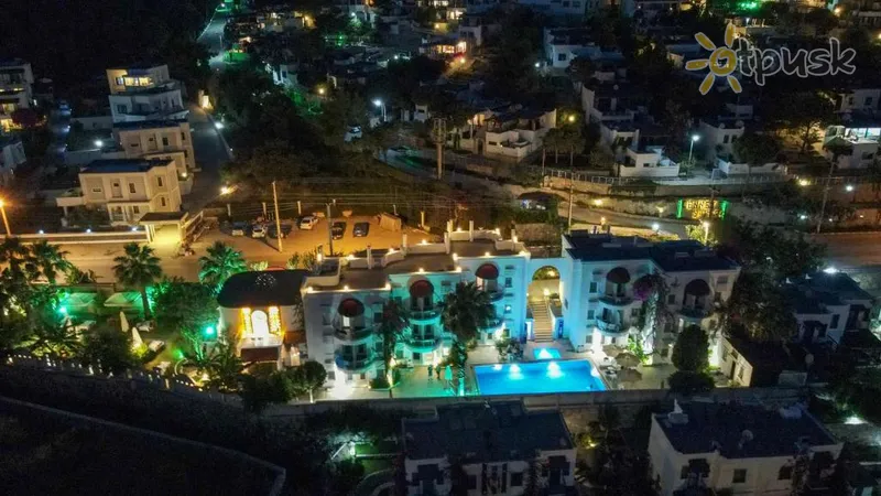 Фото отеля La Brezza Suite & Hotel 3* Бодрум Турция экстерьер и бассейны
