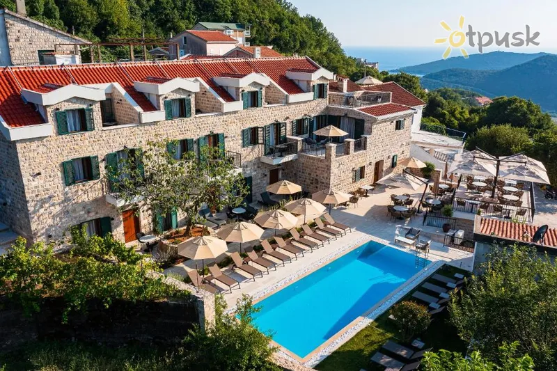 Фото отеля Ruzmarin Boutique Hotel Spa & Garden 4* Budva Juodkalnija išorė ir baseinai