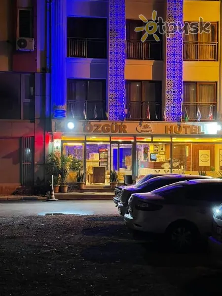 Фото отеля Ozgur Hotel 3* Antalija Turkija išorė ir baseinai