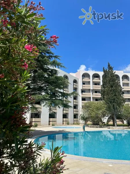 Фото отеля Monte Mare Hotel 3* Sutomore Juodkalnija išorė ir baseinai