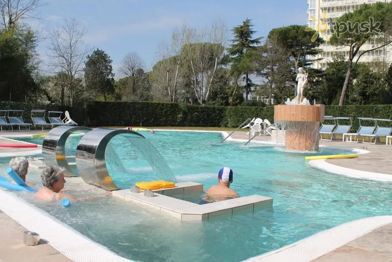 Фото отеля Terme Villa Pace 3* Абано Терме Італія екстер'єр та басейни