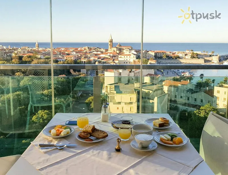 Фото отеля Catalunya Hotel 4* о. Сардиния Италия 