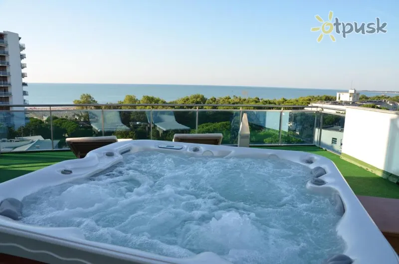 Фото отеля Cristallo Hotel 3* Lido di Jesolo Italija 