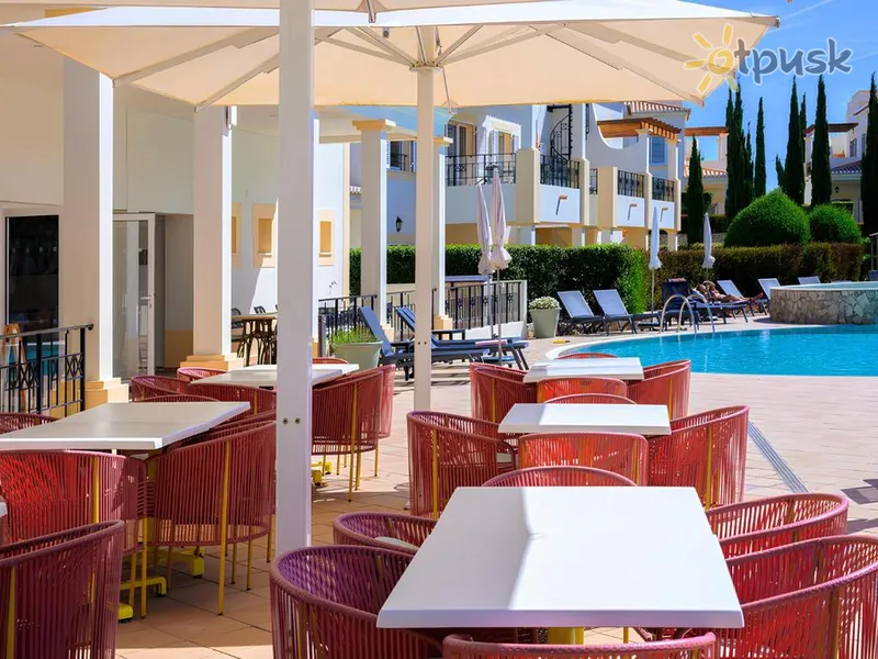 Фото отеля Nau Salema Beach Village 4* Algarvė Portugalija barai ir restoranai