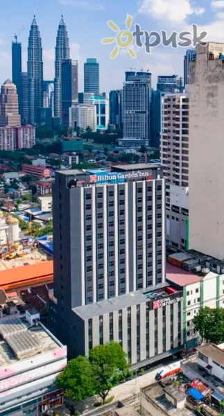 Фото отеля Hilton Garden Inn Kuala Lumpur Jalan Tuanku Abdul Rahman North 3* Куала-Лумпур Малайзия экстерьер и бассейны