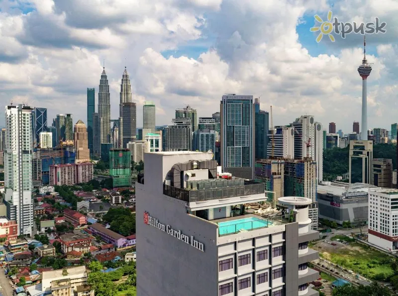 Фото отеля Hilton Garden Inn Kuala Lumpur Jalan Tuanku Abdul Rahman South 3* Куала-Лумпур Малайзия экстерьер и бассейны