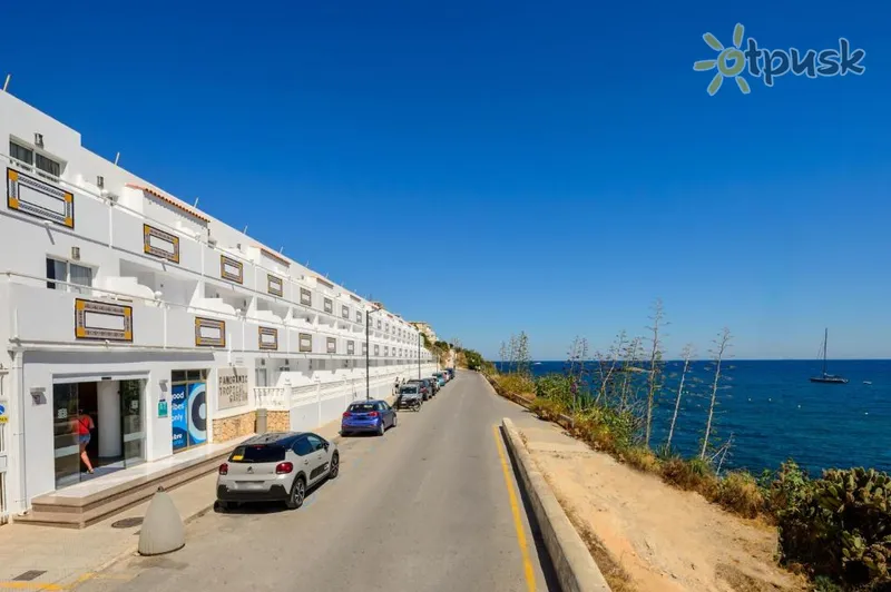 Фото отеля Vibra Panoramic Apartments 3* par. Ibiza Spānija ārpuse un baseini