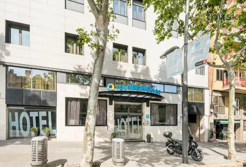 Фото отеля Ilunion Bel Art Hotel 4* Барселона Испания экстерьер и бассейны