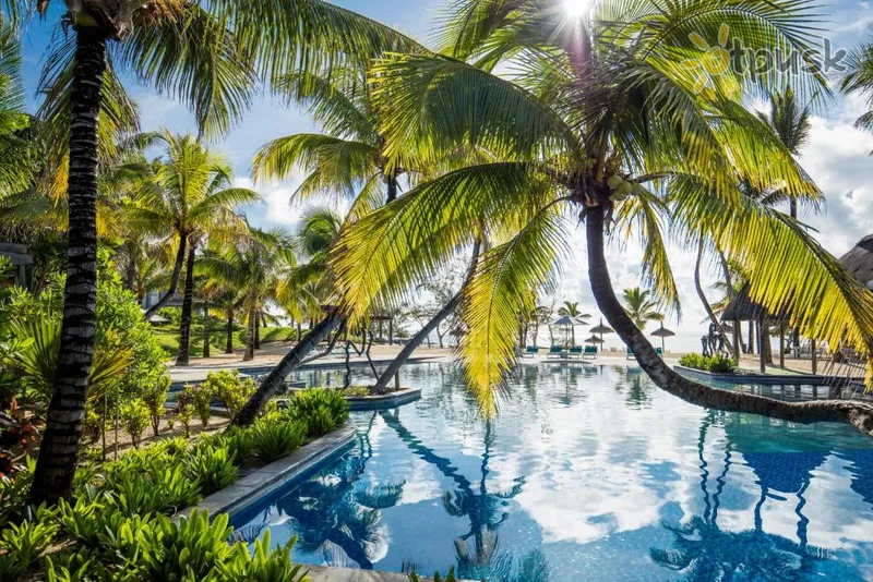 Фото отеля Long Beach A Sun Resort Mauritius 5* о. Маврикий Маврикий экстерьер и бассейны