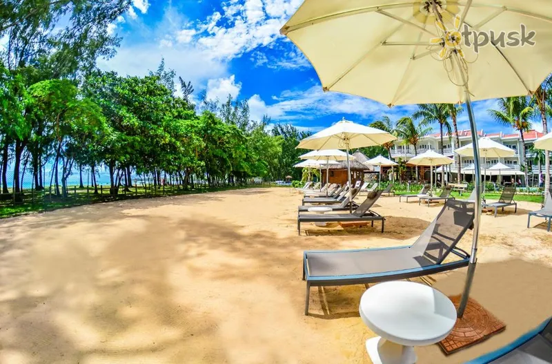 Фото отеля Tarisa Resort & Spa Mauritius 3* о. Маврикий Маврикий экстерьер и бассейны