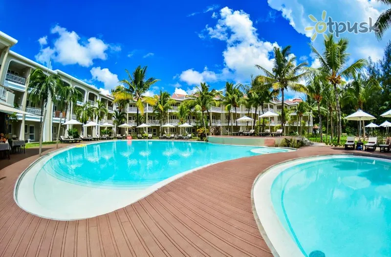 Фото отеля Tarisa Resort & Spa Mauritius 3* о. Маврикий Маврикий экстерьер и бассейны