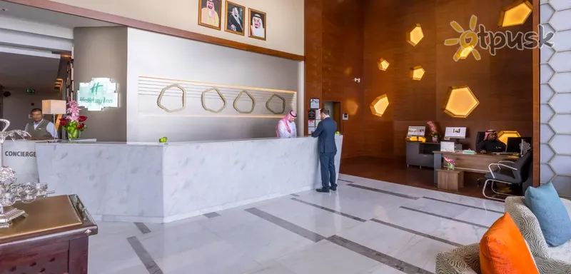 Фото отеля Holiday Inn Jeddah Gateway 4* Джедда Саудовская Аравия 