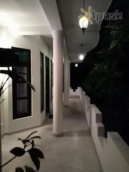 Фото отеля Ramya Villa 2* Унаватуна Шри-Ланка экстерьер и бассейны