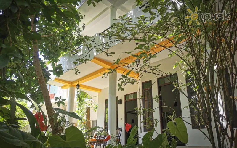 Фото отеля Ramya Villa 2* Унаватуна Шри-Ланка экстерьер и бассейны