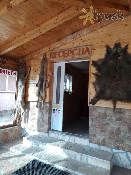 Фото отеля Lovac Hotel 3* Zabljak Melnkalne vestibils un interjers