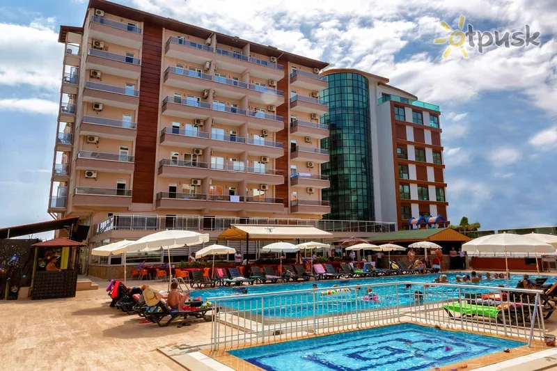 Фото отеля Club Bayar Beach Hotel 3* Alanija Turkija išorė ir baseinai