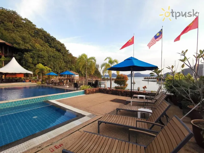 Фото отеля Ramada by Wyndham Langkawi Marina 4* Kuah Malaizija išorė ir baseinai