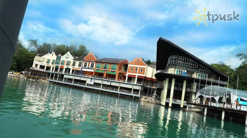 Фото отеля Ramada by Wyndham Langkawi Marina 4* Kuah Malaizija išorė ir baseinai