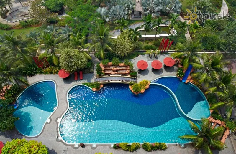 Фото отеля Ancasa Residences Port Dickson 4* Порт Диксон Малайзия экстерьер и бассейны