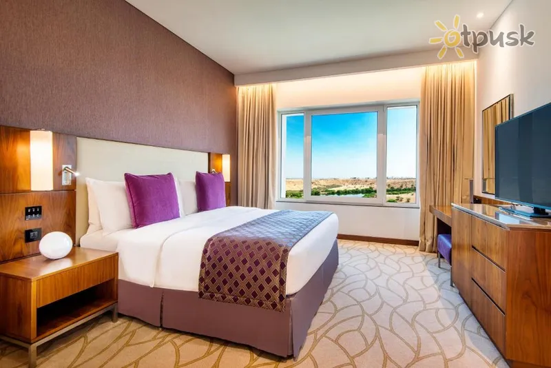 Фото отеля Crowne Plaza Muscat Ocec 4* Маскат Оман 