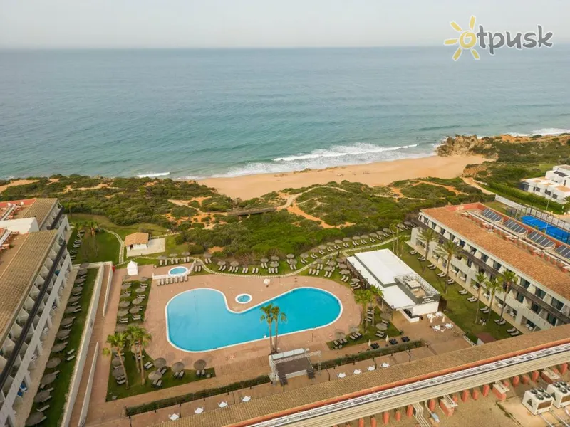 Фото отеля Ilunion Calas de Conil Hotel 4* Kosta de La Luza Spānija 