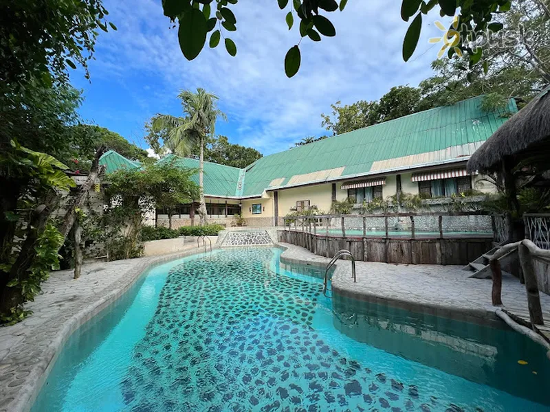 Фото отеля Bohol Bee Farm Hotel 3* Бохоль Филиппины экстерьер и бассейны