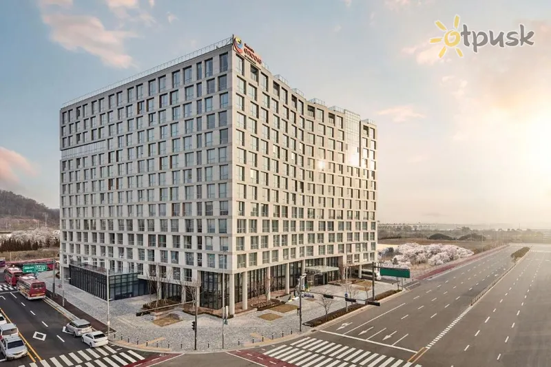 Фото отеля Ramada Encore by Wyndham Gimpo Han River Hotel 4* Seulas Pietų Korėja išorė ir baseinai