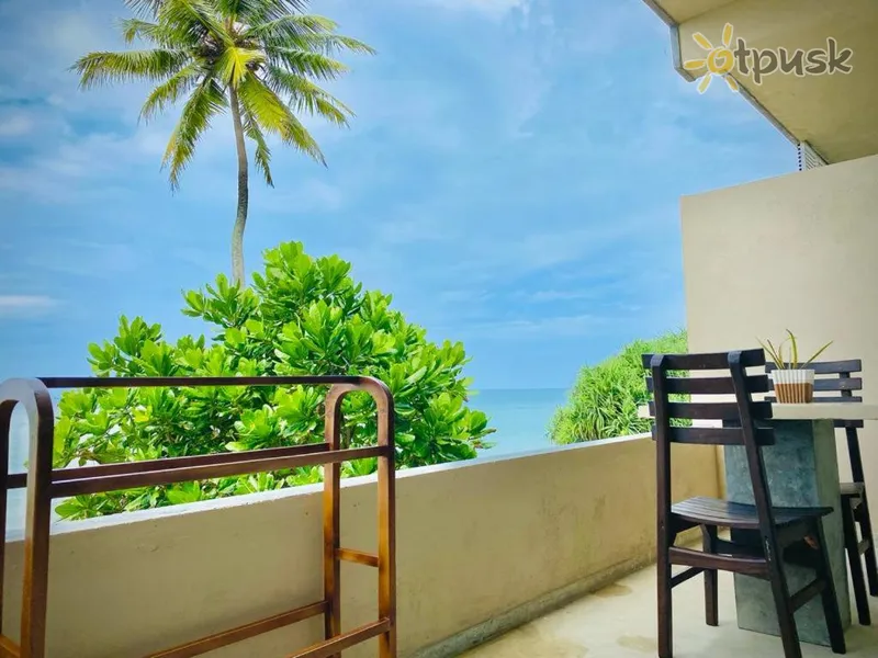 Фото отеля Sevenra Grand Beach Hotel 2* Ambalangoda Šrilanka 