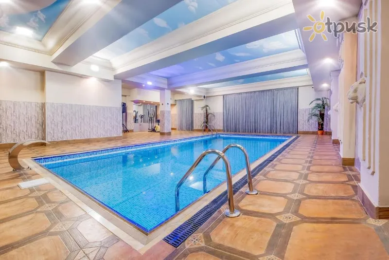 Фото отеля Cron Palace Hotel 4* Тбилиси Грузия спа