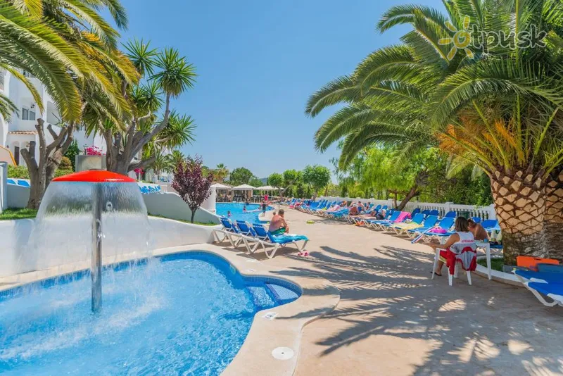 Фото отеля Holiday Center Apartments 3* Maljorka Ispanija išorė ir baseinai