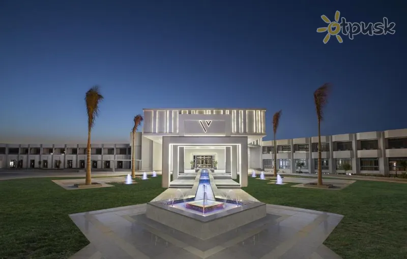 Фото отеля V Hotel Sharm El Sheikh 5* Шарм эль Шейх Египет экстерьер и бассейны
