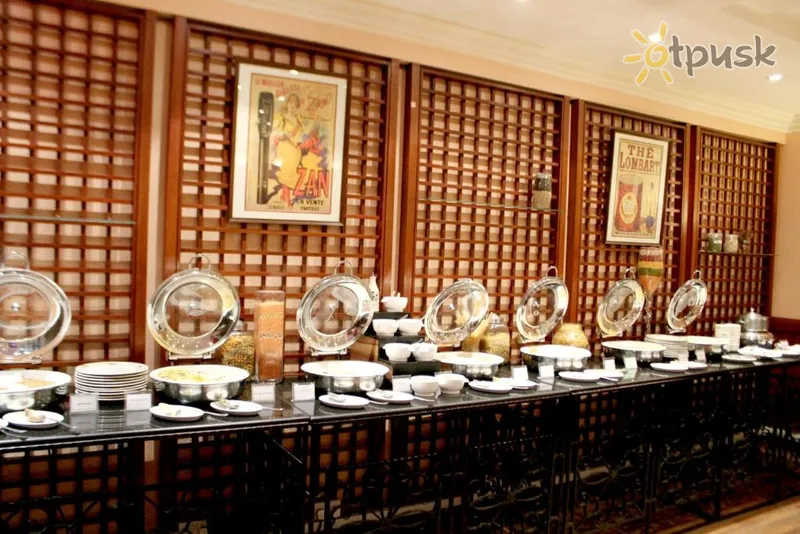 Фото отеля Treffen House Doha 4* Doha Kataras barai ir restoranai