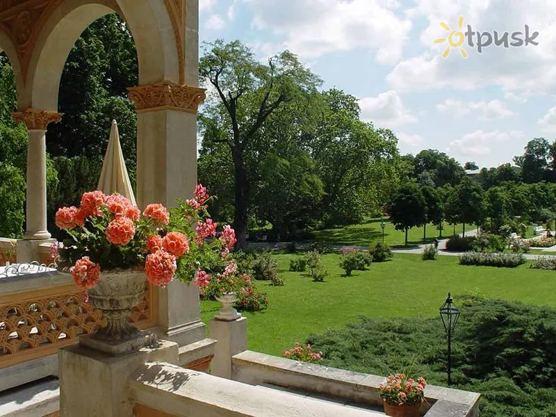 Фото отеля Schloss Weikersdorf 4* Баден Австрия 