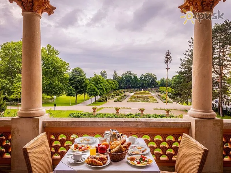 Фото отеля Schloss Weikersdorf 4* Баден Австрия 