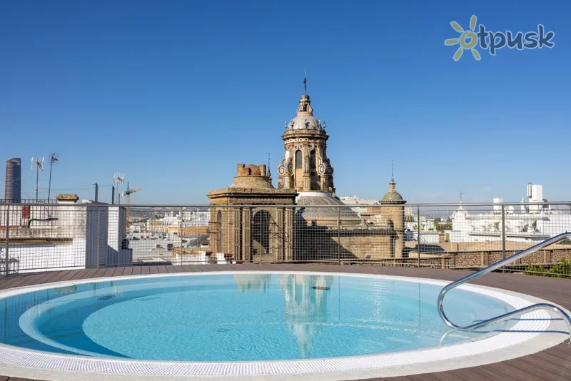 Фото отеля Abba Sevilla Hotel 4* Севилья Испания экстерьер и бассейны