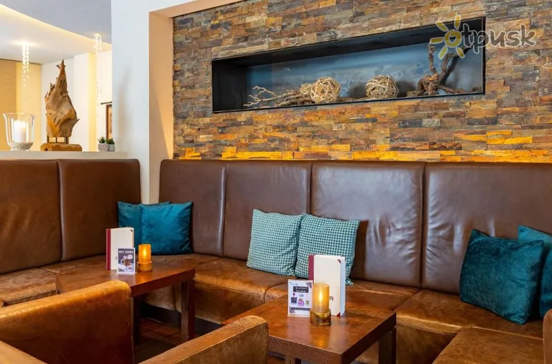Фото отеля Latini Hotel 4* Zell am See Austrija išorė ir baseinai