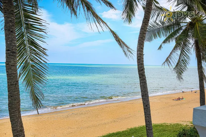 Фото отеля Earl's Regent Negombo 3* Негомбо Шри-Ланка пляж