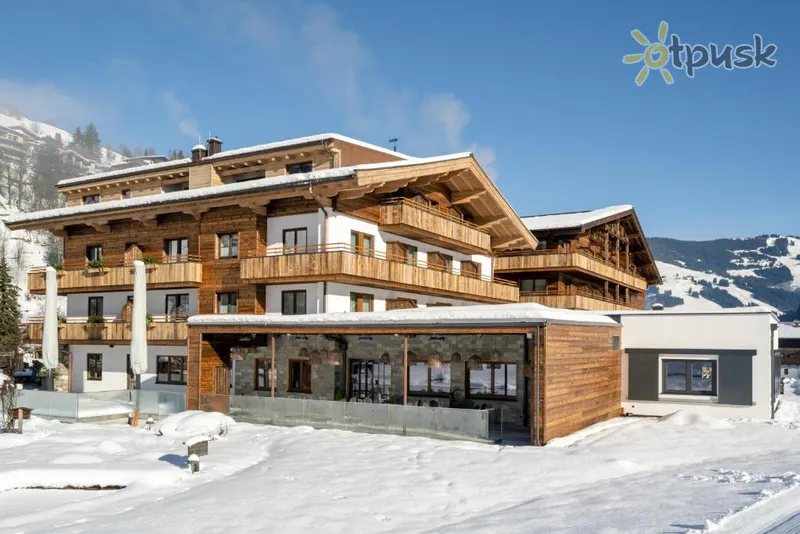 Фото отеля Ski & Bike Wiesenegg Hotel 4* Заальбах Австрия экстерьер и бассейны