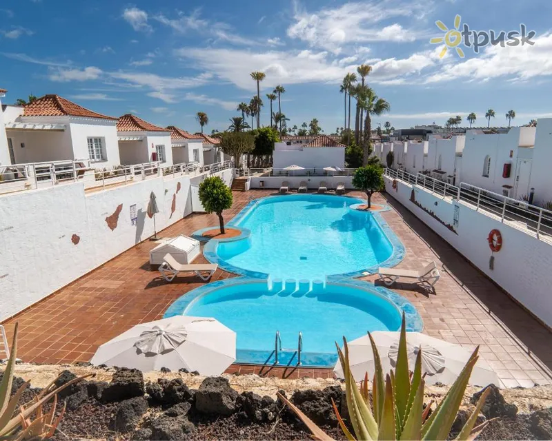 Фото отеля Las Casitas De Corralejo 2* о. Фуэртевентура (Канары) Испания экстерьер и бассейны