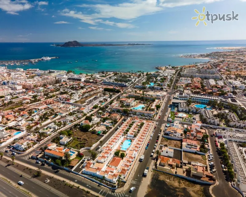 Фото отеля Las Casitas De Corralejo 2* о. Фуэртевентура (Канары) Испания экстерьер и бассейны