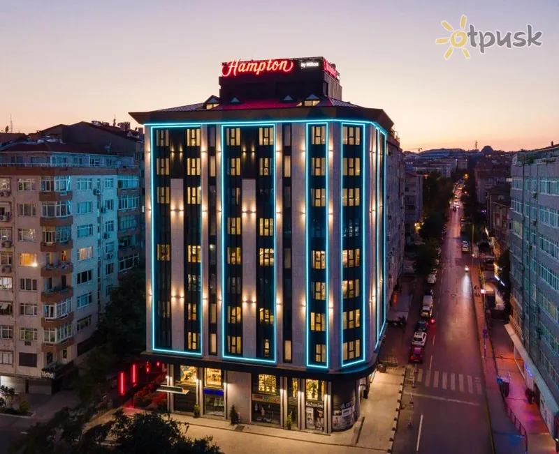 Фото отеля Hampton by Hilton Istanbul Merter 3* Стамбул Турция экстерьер и бассейны